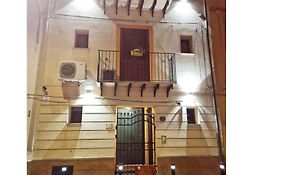 La Lanterna Di BaChi